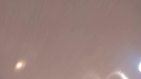 Mia online show from 11.05.25