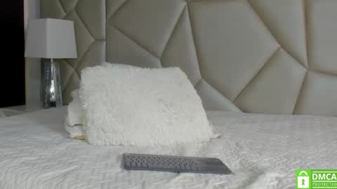 Snapshot of mia_kleim1 chatting on 02.03.26 mia_kleim1 online show from 02.03.26