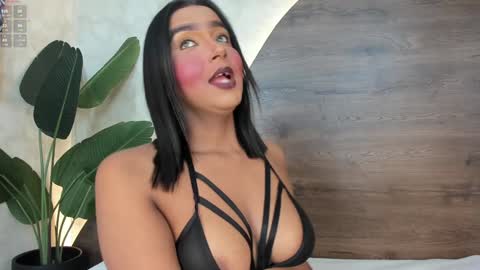 mia_lacy online show from 02.07.25