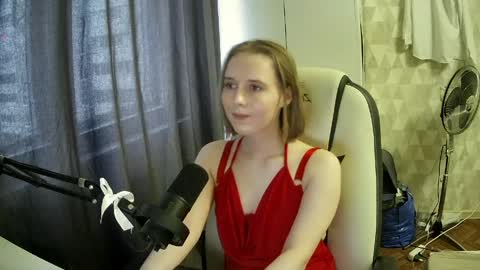 Mia online show from 05.28.26