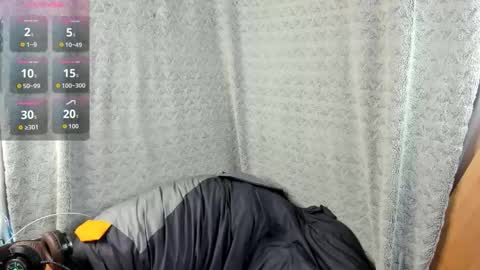 mia_lores online show from 09.12.25