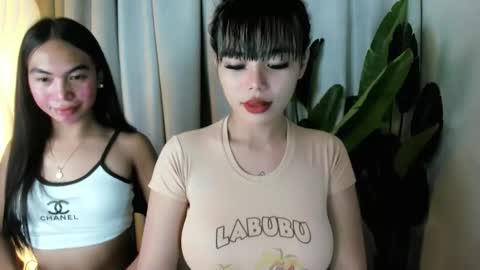 Snapshot of mia_lover9 chatting on 04.07.26 M I A online show from 04.07.26