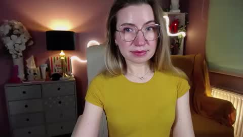 Mia online show from 02.13.25