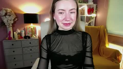 Mia online show from 02.22.25