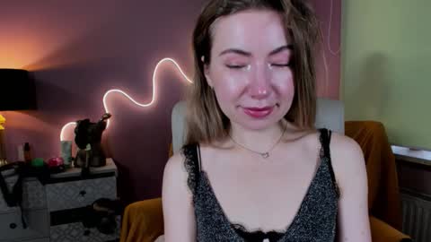 Mia online show from 09.27.25