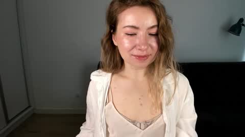 Mia online show from 03.28.26