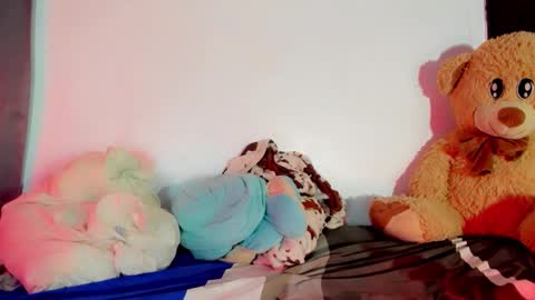 Snapshot of mia_malkova0 chatting on 03.13.26 Mia3 online show from 03.13.26