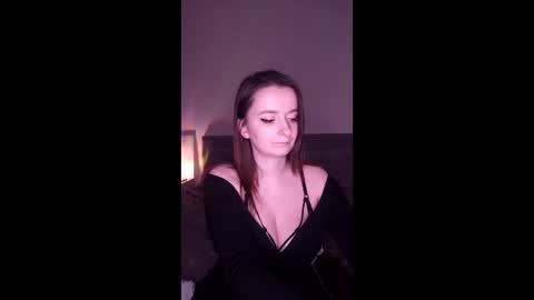 Snapshot of mia_muuur chatting on 01.09.26 Mia online show from 01.09.26