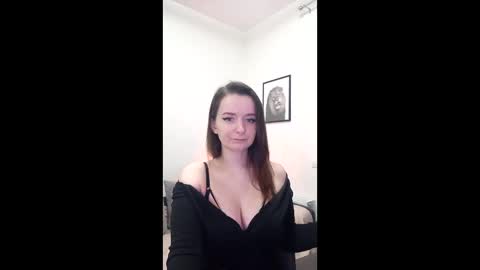 Snapshot of mia_muuur chatting on 02.10.26 Mia online show from 02.10.26