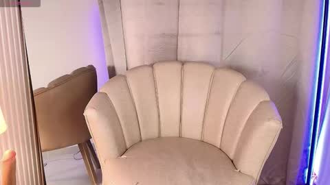 Mia  Schedule 7am to 2pm Col online show from 03.24.26