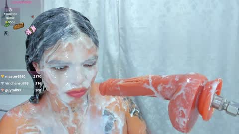 mia novoa online show from 02.26.25