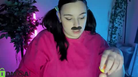 Mia online show from 02.20.26