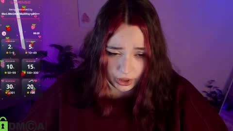 Mia online show from 04.11.26