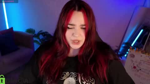 Mia online show from 05.09.26