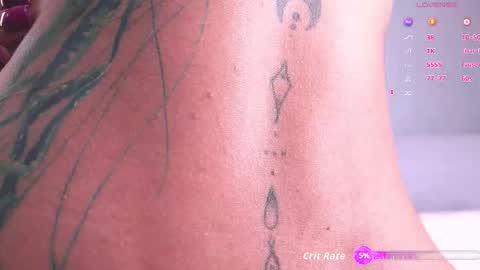 Snapshot of mia_reeves chatting on 11.26.25 Mia Reeves online show from 11.26.25