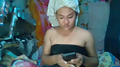 Snapshot of mia_revita chatting on 04.16.26 mia_revita online show from 04.16.26
