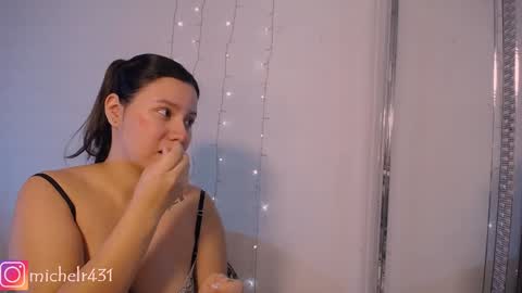 Snapshot of mia_reys chatting on 02.02.25 mia reys online show from 02.02.25