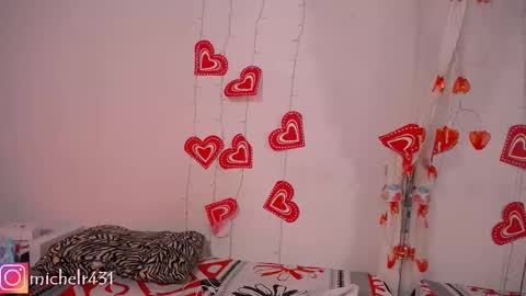 Snapshot of mia_reys chatting on 02.15.25 mia reys online show from 02.15.25