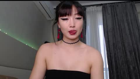 Snapshot of mia_rie chatting on 04.27.26 Mia Rie online show from 04.27.26