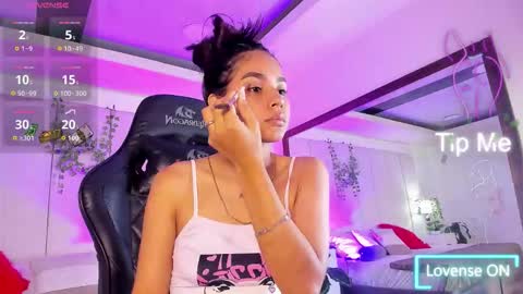 mia rousse25 online show from 02.17.26