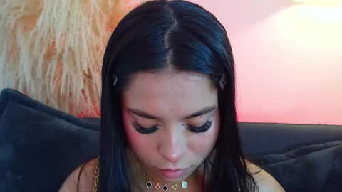 Mia online show from 03.22.26