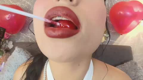 Mia Roux online show from 02.15.25