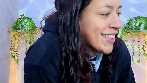 Snapshot of mia_scarlet7 chatting on 06.12.26 Mia . online show from 06.12.26