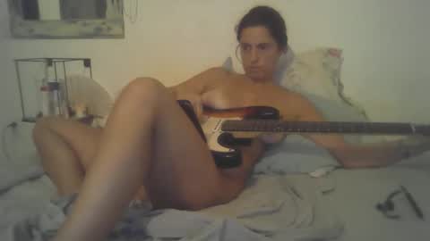 Mia online show from 04.09.26