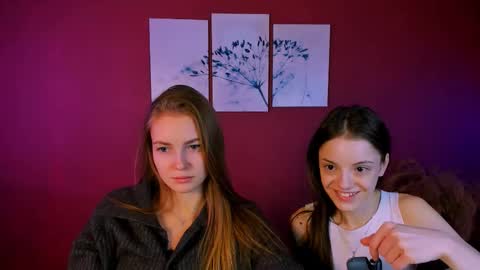 mia_starrr_ online show from 11.17.25