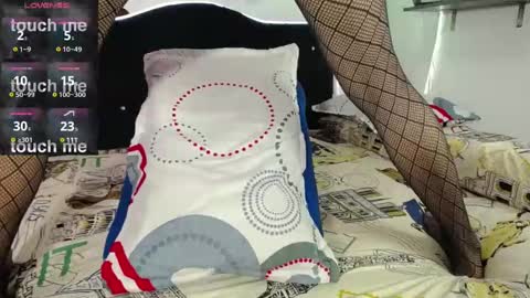 Mia online show from 01.19.25