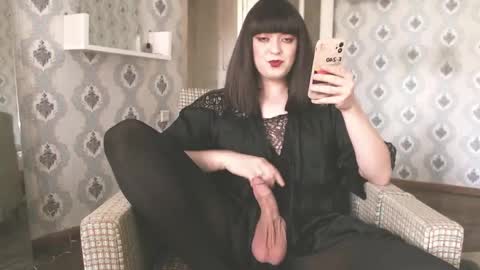 mia_wallase online show from 05.16.26