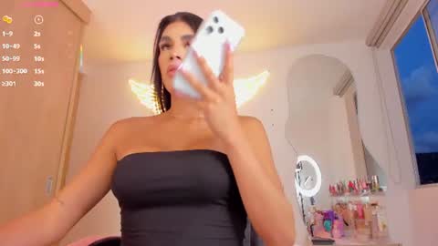 Snapshot of mia_yourmommy chatting on 06.21.26 online show from 06.21.26
