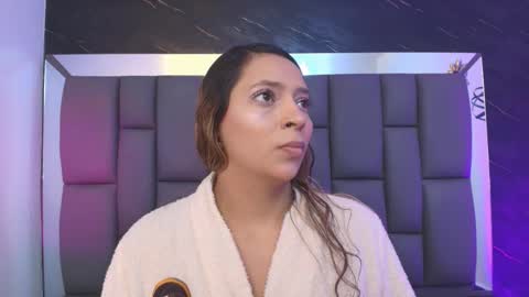 Mia online show from 02.13.26