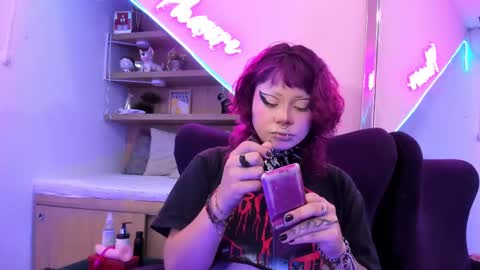 Mia online show from 03.03.25