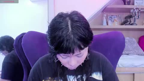 Mia online show from 01.10.26