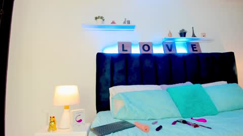 MIA online show from 01.07.25