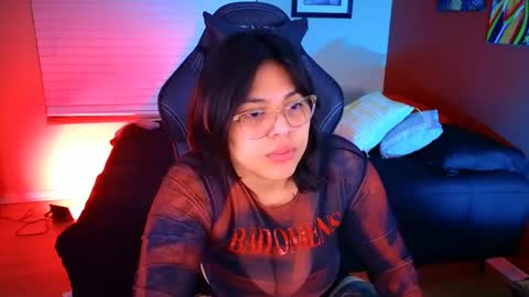 Mia online show from 12.29.24