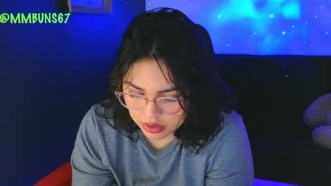 Mia online show from 09.16.25