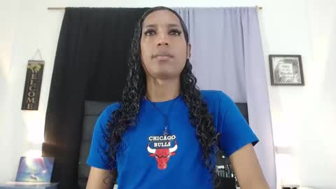 MiaCoock online show from 11.07.25