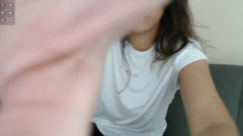 Snapshot of miadesir chatting on 06.04.26 miadesir online show from 06.04.26