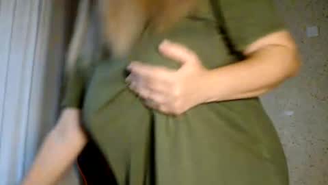 MiaFoxisJa online show from 05.22.26