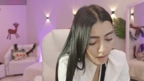 Mia Gomez online show from 01.06.26