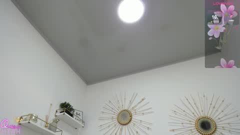 Miah Collins online show from 02.12.26