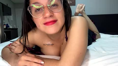 Snapshot of miahale chatting on 12.21.24 Ms Mia Owner Of Your Mind online show from 12.21.24