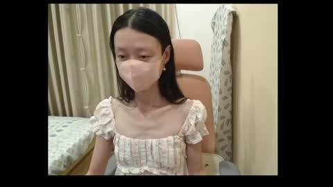 miahchan68 online show from 05.13.26