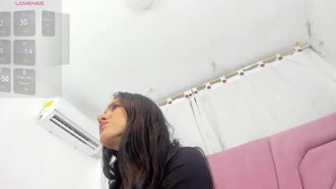 miajhonsonx online show from 05.15.26