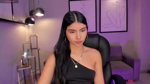 Call me Mia  online show from 12.05.25