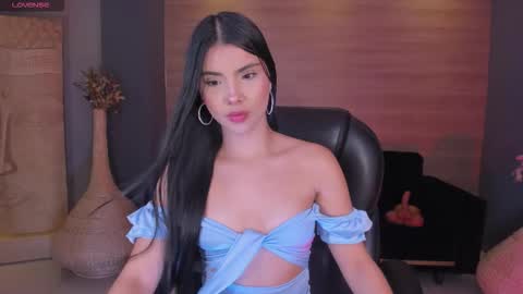 Call me Mia  online show from 02.20.26