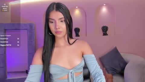 Call me Mia  online show from 02.25.26