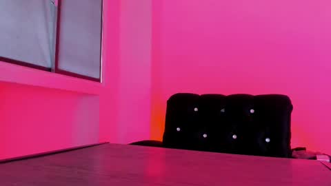 Snapshot of mialenox chatting on 02.10.25 Mia Lenox online show from 02.10.25